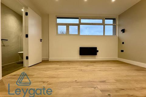 undefined, Eaton Road, Sutton SM2