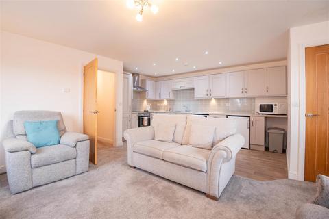 2 bedroom semi-detached bungalow for sale, Buttermere Gardens, Chorley