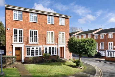undefined, Cumberland Close, Wimbledon, London, SW20