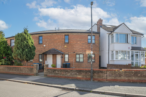 undefined, Lilian Road, London SW16