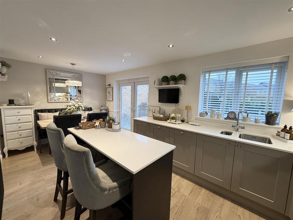 Kitchen Diner