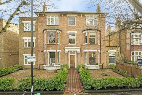 Grosvenor Road, London W4