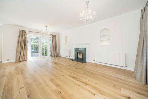 undefined, Broadgates Avenue, Barnet EN4