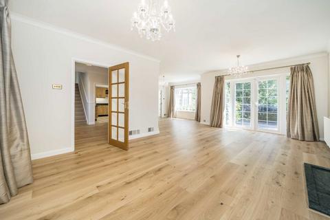 undefined, Broadgates Avenue, Barnet EN4