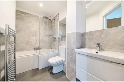 undefined, Marsh Place, Reading, RG8