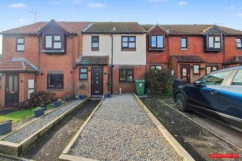 3 bedroom terraced house for sale, Priory Orchard, Eastbourne BN23