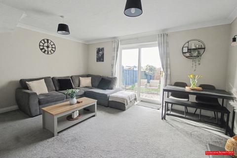3 bedroom terraced house for sale, Priory Orchard, Eastbourne BN23