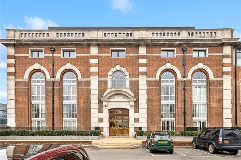 undefined, Great West Road, London, W6
