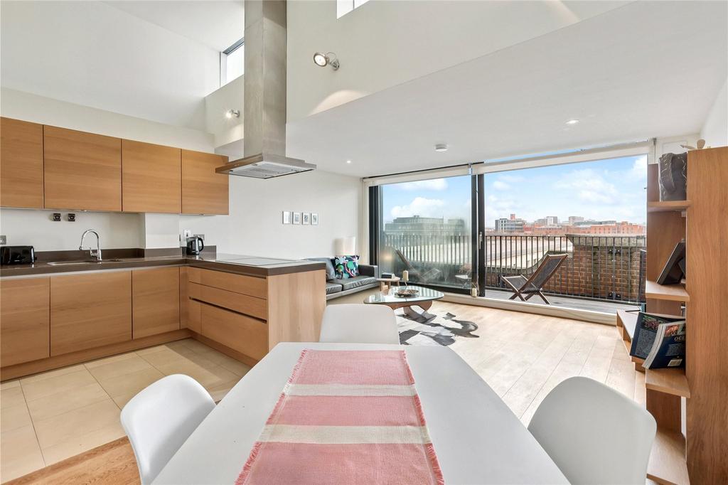 Kitchen/Dining