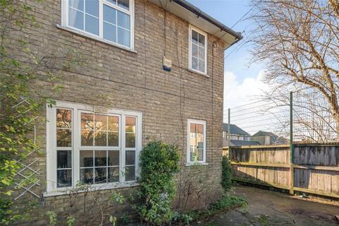 3 bedroom end of terrace house to rent, Bentworth Road, London, W12