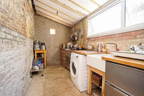 2 bedroom terraced house for sale, Offa Road, Hastings