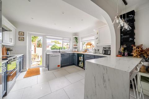 4 bedroom detached house for sale, Saracens Road, Chandler's Ford