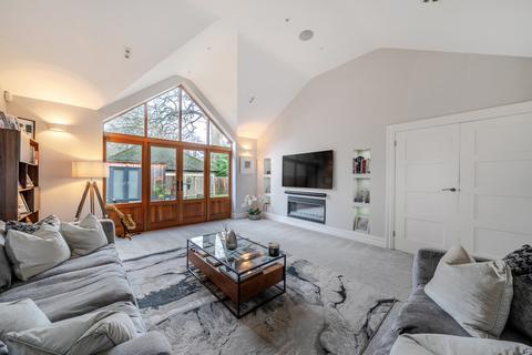 undefined, Old Woking Road, Pyrford, GU22