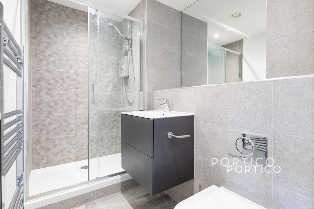 Apartment in London, Stratford - More
