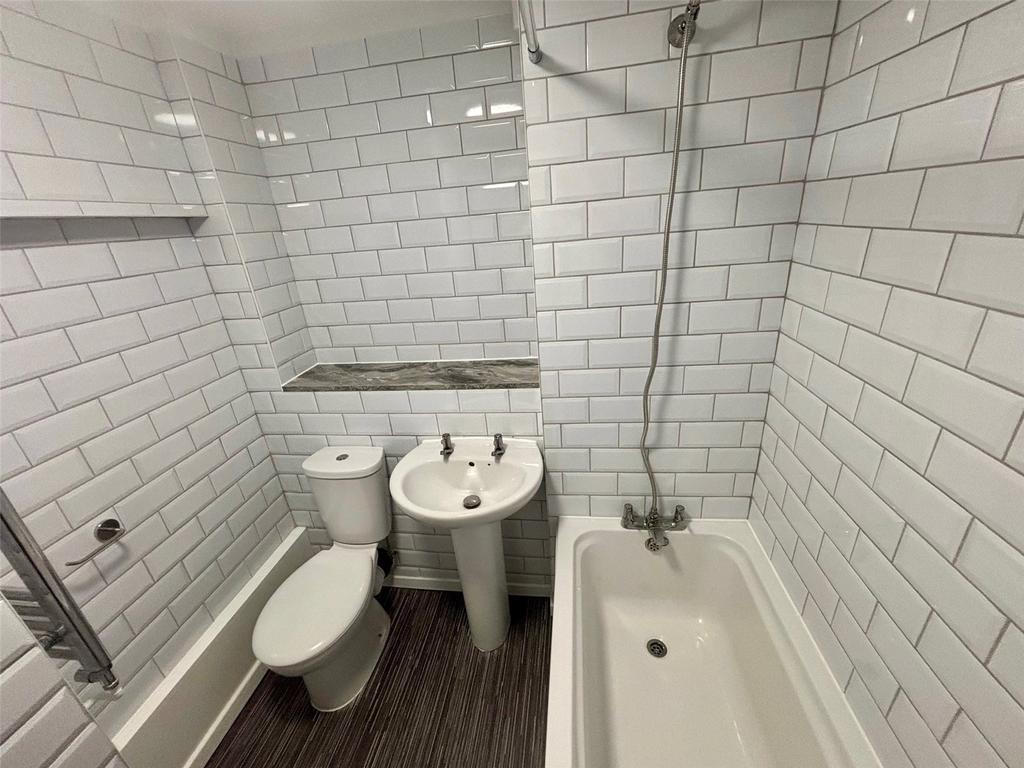 Bathroom / W.C.