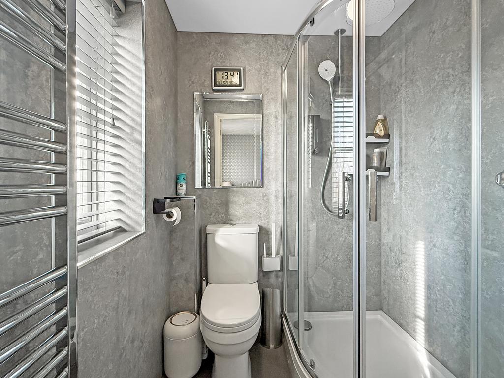 En Suite Shower Room