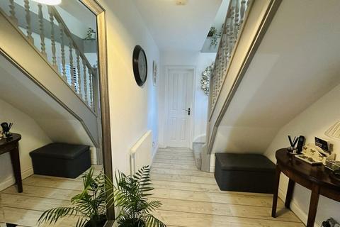 3 bedroom detached house for sale, HAZEL GROVE, THATCHAM RG18