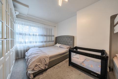 3 bedroom terraced house for sale, D'arcy Drive, Harrow