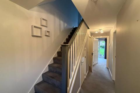 3 bedroom semi-detached house to rent, Lightstream Drive, Speke, Liverpool, L24