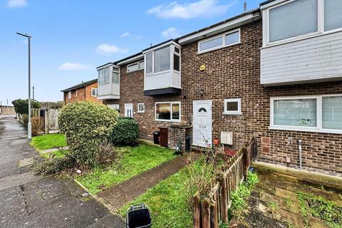 3 bedroom terraced house for sale, Harvest Road, Canvey Island SS8