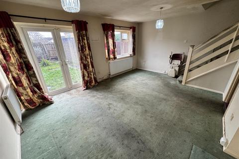 3 bedroom terraced house for sale, Harvest Road, Canvey Island SS8