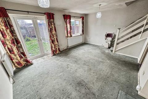 3 bedroom terraced house for sale, Harvest Road, Canvey Island SS8