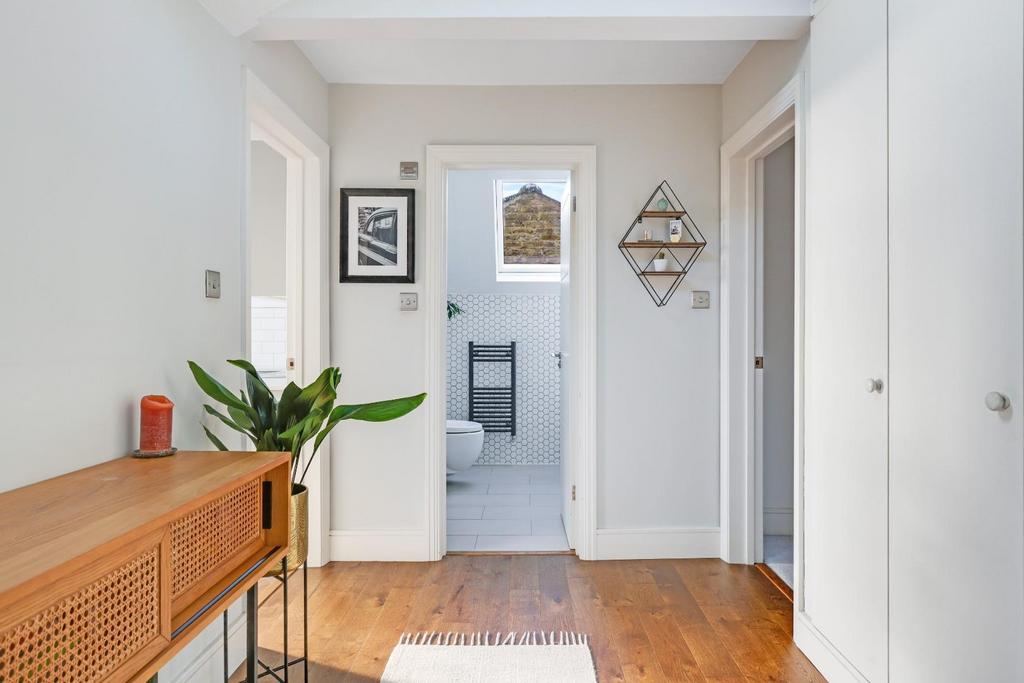 09-c4f9 JHProp Wpen - Flat 5, 115 Croydon Road - 31.