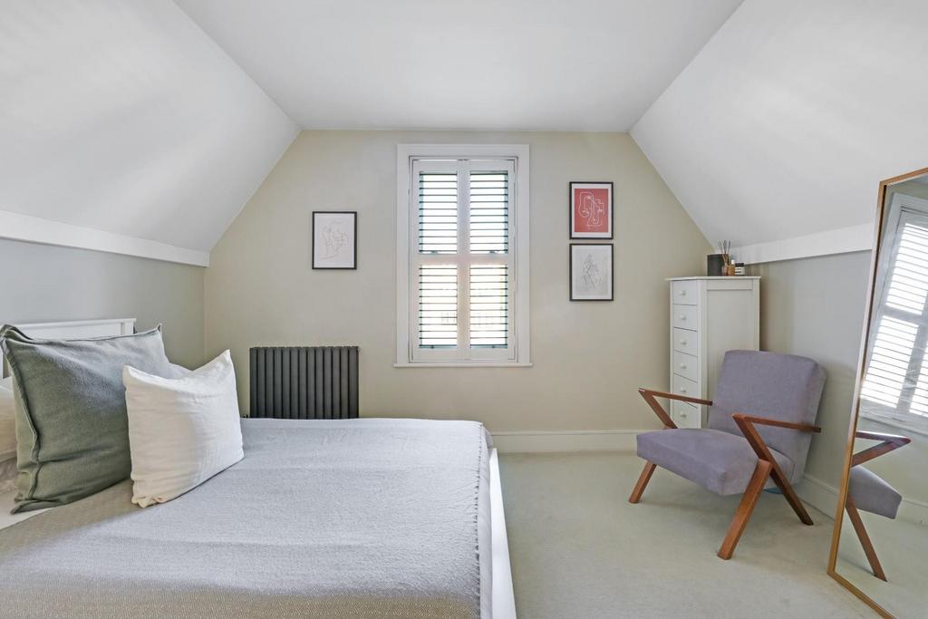 02-6bd4 JHProp Wpen - Flat 5, 115 Croydon Road - 10.