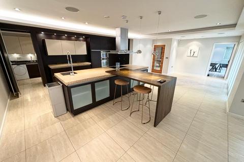 undefined, Rappax Road, Hale