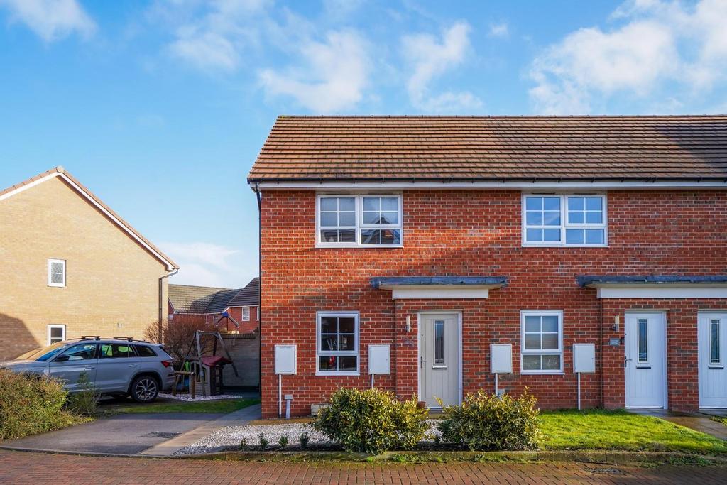 23 Orchard Drive, Barlby, YO8 5 NG DSC05602-2.jpg