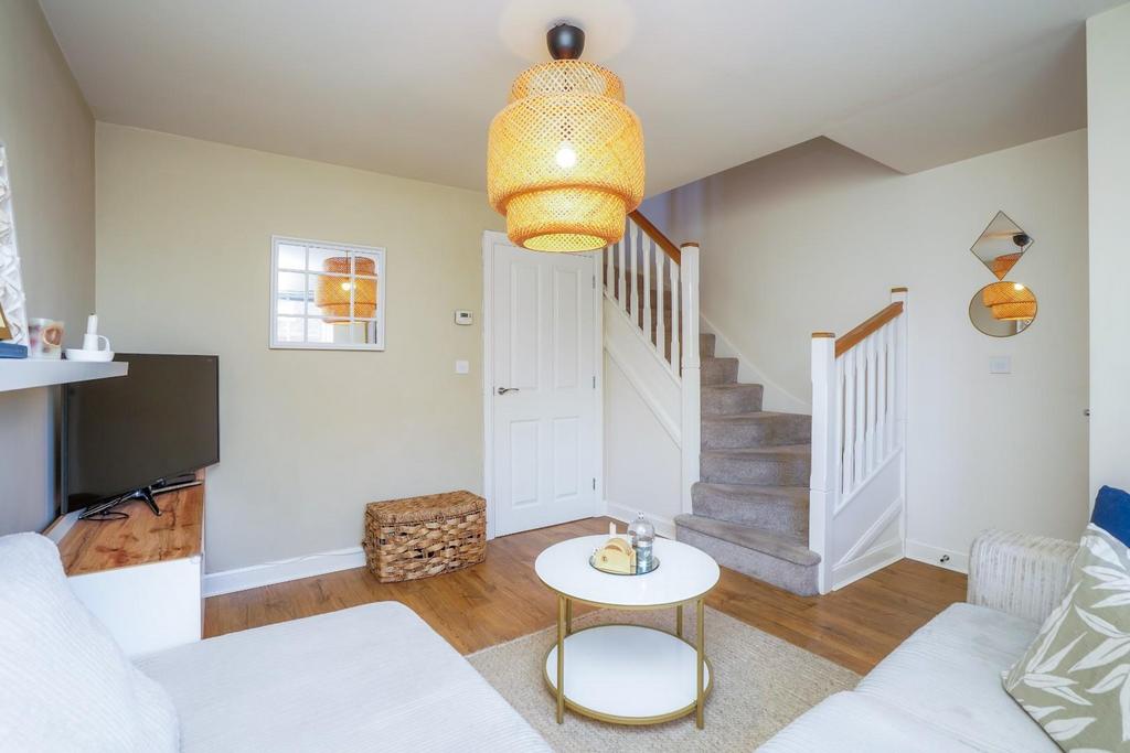 23 Orchard Drive, Barlby, YO8 5 NG DSC05592-2.jpg