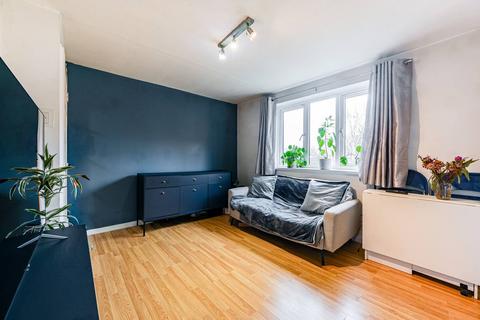1 bedroom flat for sale, Armoury Road, Greenwich, London, SE8