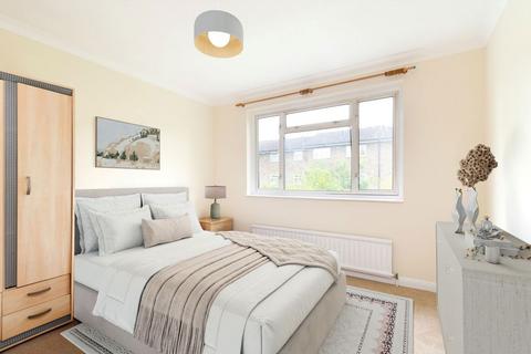 3 bedroom semi-detached house for sale, Verona Drive, Surbiton KT6