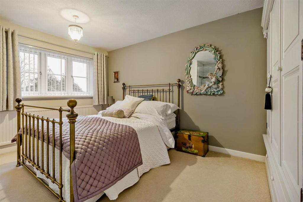 8676901-interior04-800.jpg