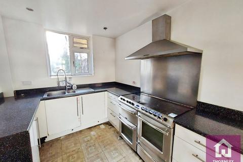 undefined, Verdun Road, Eccles, M30