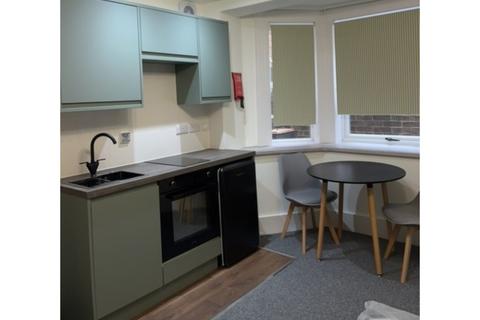 Studio to rent, Watkin Terrace, Northampton NN1
