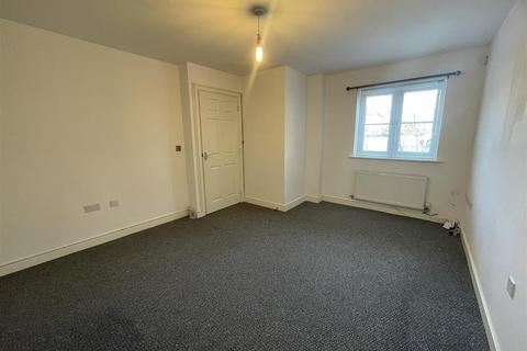3 bedroom terraced house to rent, Meryton Grove, Kirkby-In-Ashfield NG17