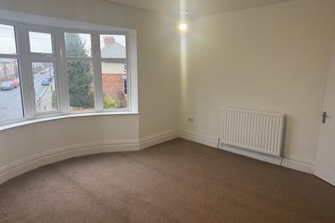 2 bedroom flat to rent, Cornel Road, Newcastle upon Tyne NE7