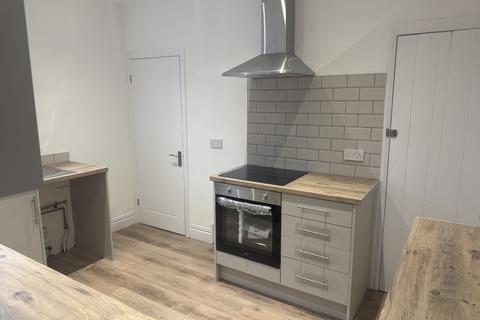 2 bedroom flat to rent, Cornel Road, Newcastle upon Tyne NE7