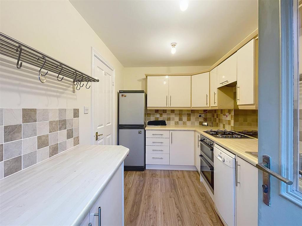 Fitted Kitchen