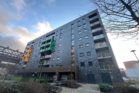 2 bedroom apartment to rent, Potato Wharf, Manchester