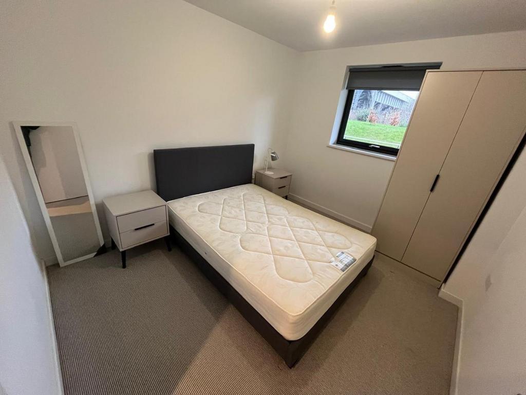 Second bedroom