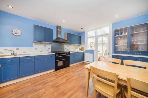 undefined, Park Road, Kingston Upon Thames KT2