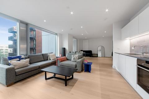2 bedroom flat for sale, Flagship House, Royal Wharf, E16
