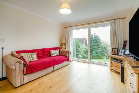 4 bedroom detached house for sale, Llandevaud, Newport