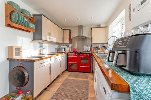 undefined, Alington Close, Finedon, Northamptonshire, NN9 5DF