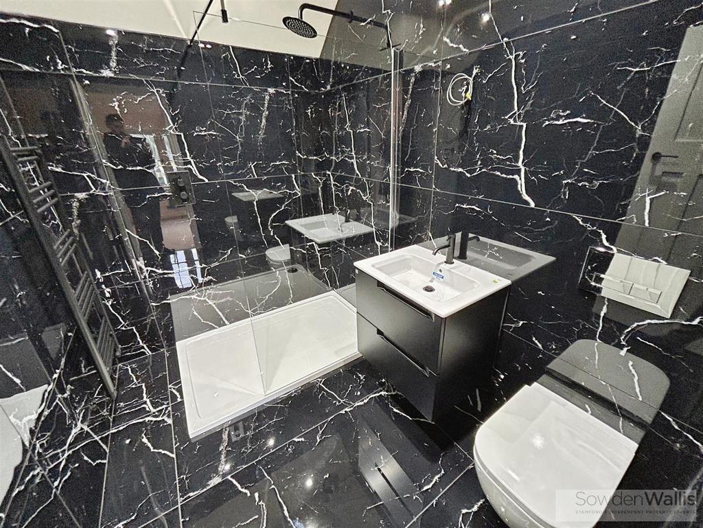 En-suite Shower Room