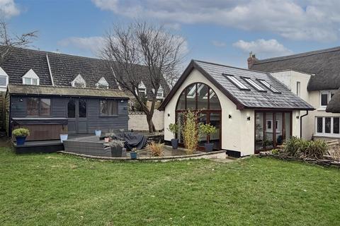 undefined, Saunton Road, Braunton EX33