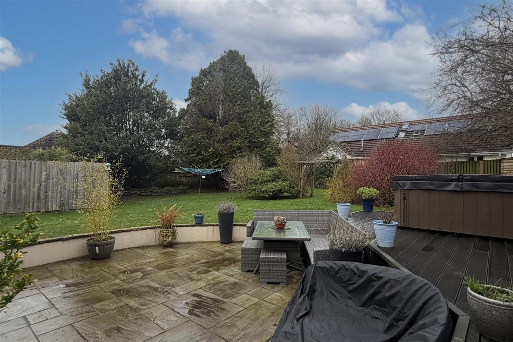Garden 4.jpg