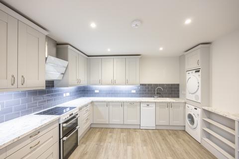 1 bedroom semi-detached house to rent, Cobo Coast Road, Castel, Guernsey